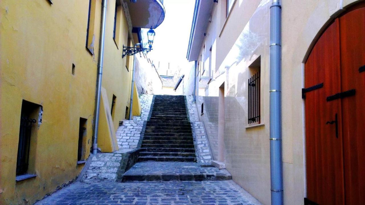 Vác Dunapart Apartment מראה חיצוני תמונה